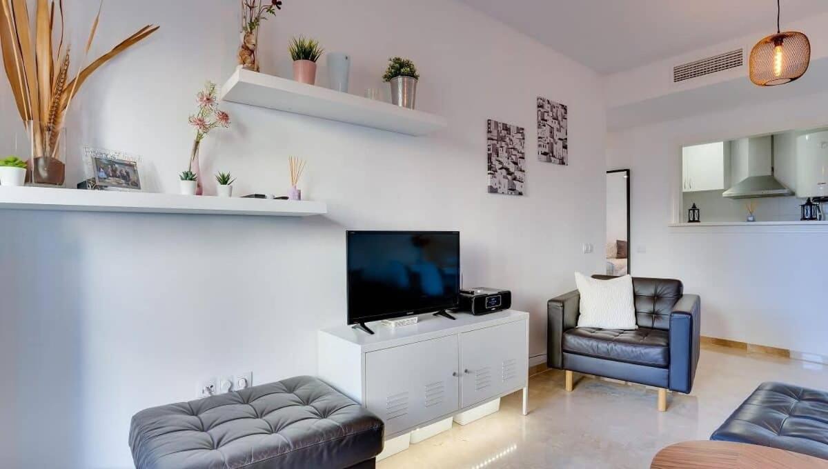 Lovely Aldea Beach Apartment Manilva Kültér fotó